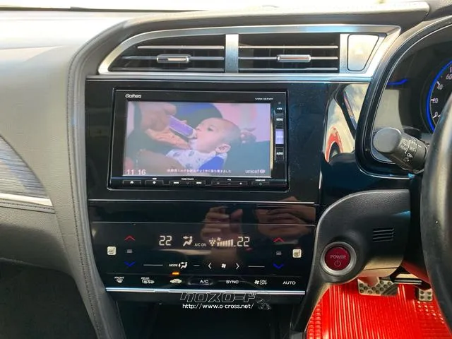 7インチホンダ純正ナビ・フルセグTV・DVD・Bluetoothオーディオ・ETC連動タイプ・バックビューモニター ホンダ シャトル