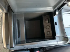 トヨタ アルファードハイブリッド