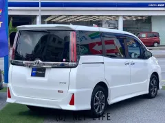 トヨタ ノア