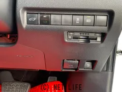 トヨタ ハリアー