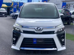 トヨタ ヴォクシー