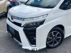 トヨタ ヴォクシー