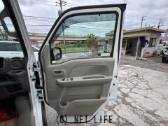 日産 NV100クリッパー