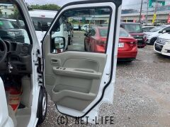 日産 NV100クリッパー