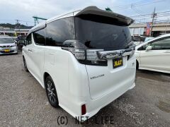 トヨタ ヴェルファイア