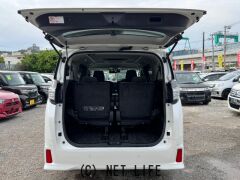 トヨタ ヴェルファイア