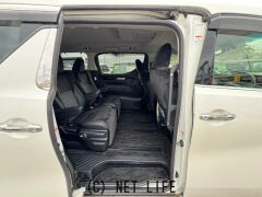 トヨタ ヴェルファイア