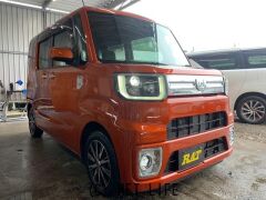 ダイハツ ウェイク