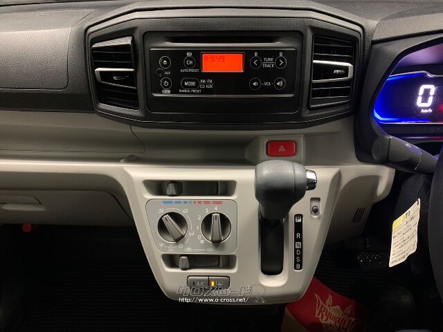 ダイハツ ミライース