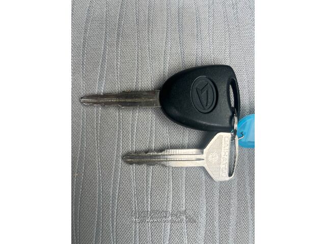 ダイハツ ミライース