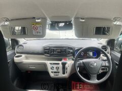 ダイハツ ミライース