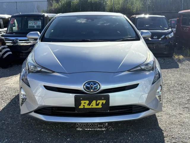 トヨタ プリウス