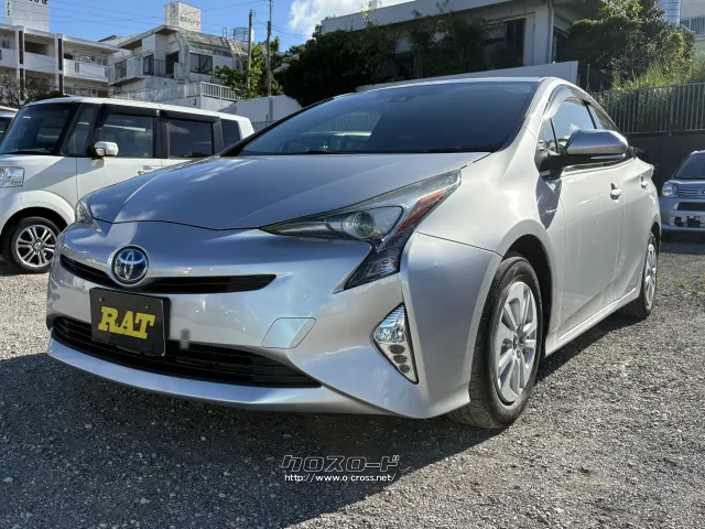 トヨタ プリウス