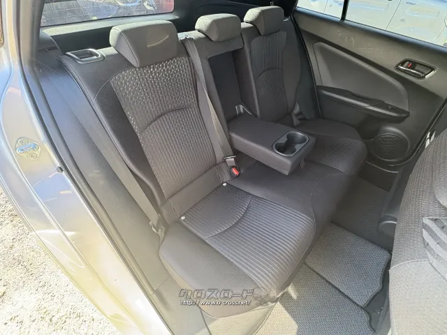 トヨタ プリウス