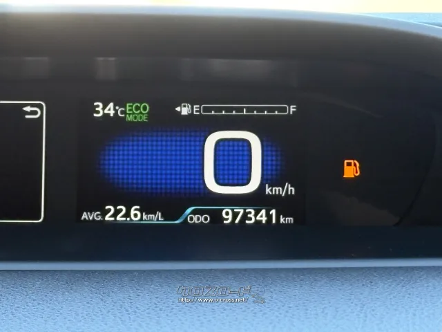 トヨタ プリウス