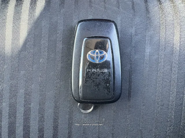 トヨタ プリウス