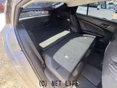 トヨタ プリウス