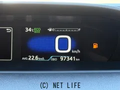 トヨタ プリウス