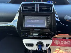 トヨタ プリウス