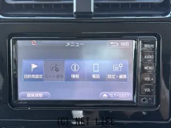 トヨタ プリウス