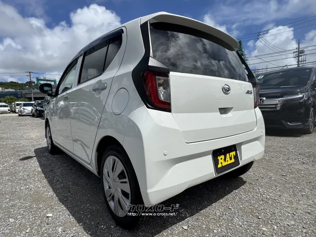 ダイハツ ミライース