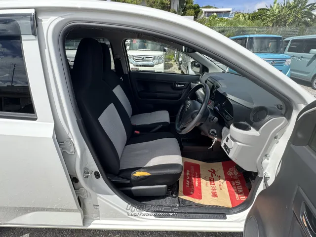 ダイハツ ミライース