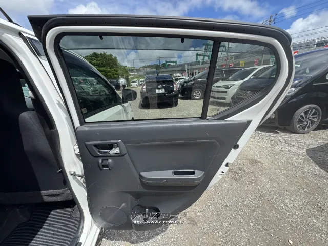 ダイハツ ミライース