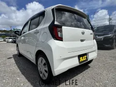 ダイハツ ミライース