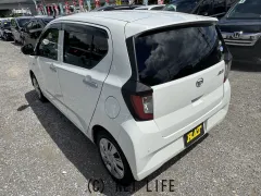 ダイハツ ミライース