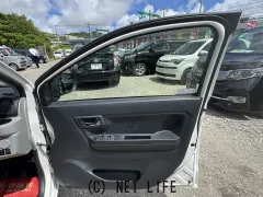 ダイハツ ミライース