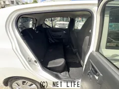 ダイハツ ミライース