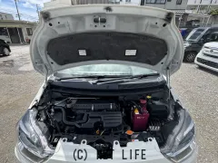 ダイハツ ミライース