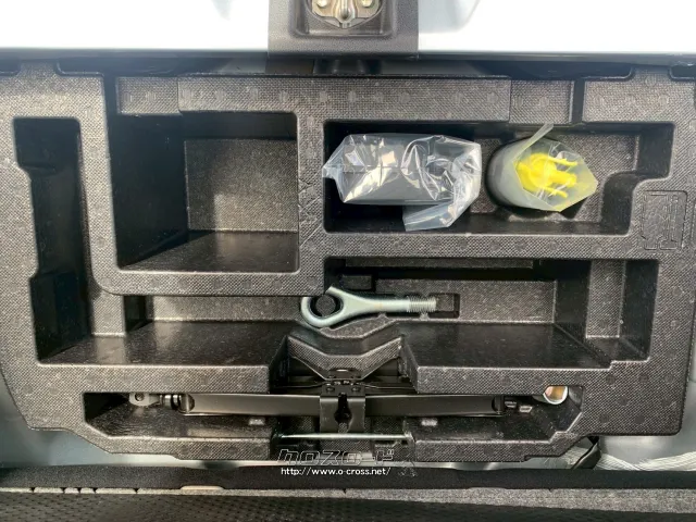 ダイハツ ミライース