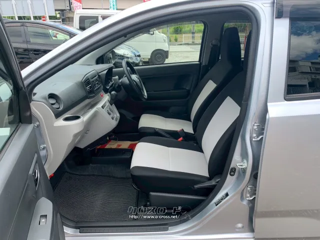 ダイハツ ミライース