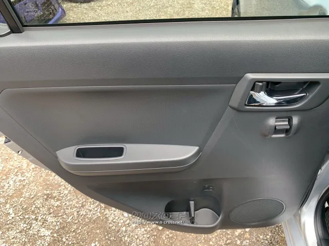 ダイハツ ミライース