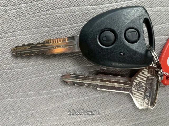 ダイハツ ミライース