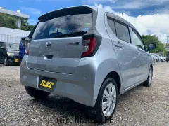 ダイハツ ミライース