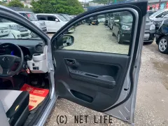 ダイハツ ミライース