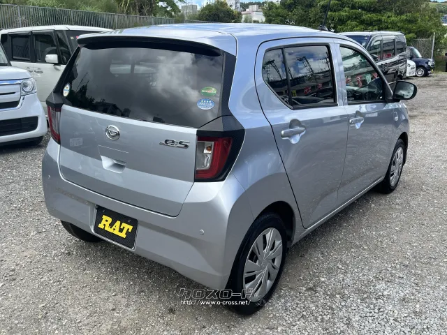 ダイハツ ミライース