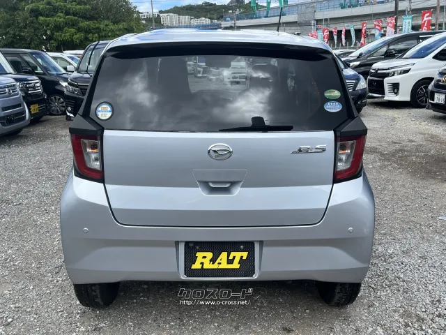 ダイハツ ミライース