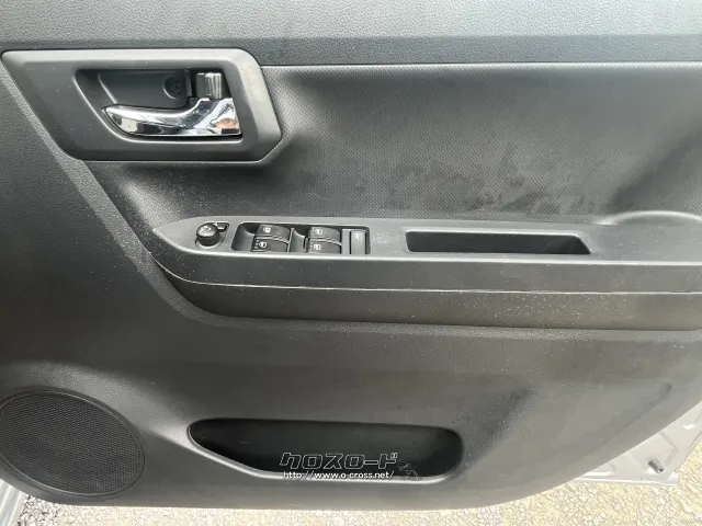 ダイハツ ミライース