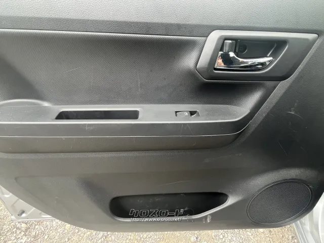 ダイハツ ミライース