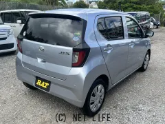 ダイハツ ミライース