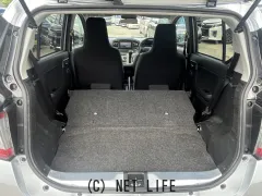 ダイハツ ミライース