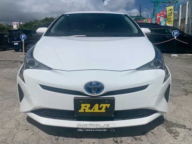 トヨタ プリウス