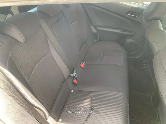 トヨタ プリウス