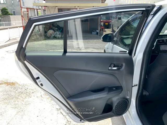 トヨタ プリウス