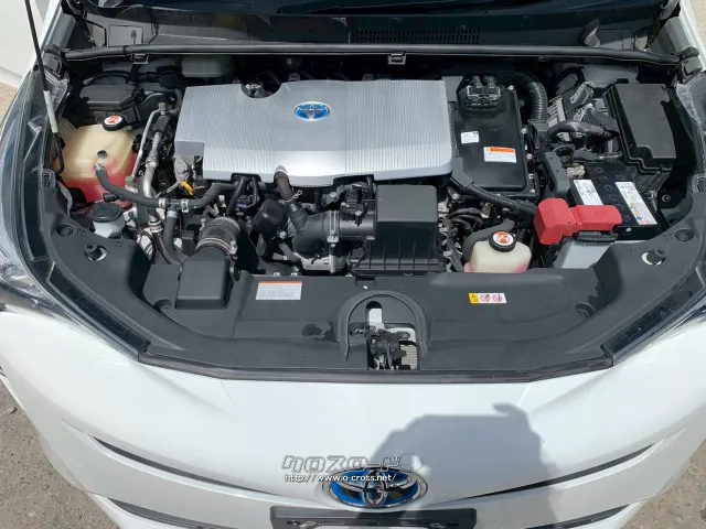 トヨタ プリウス