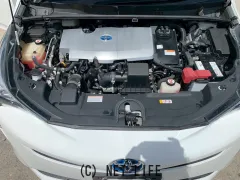 トヨタ プリウス