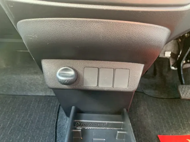 ダイハツ ミライース